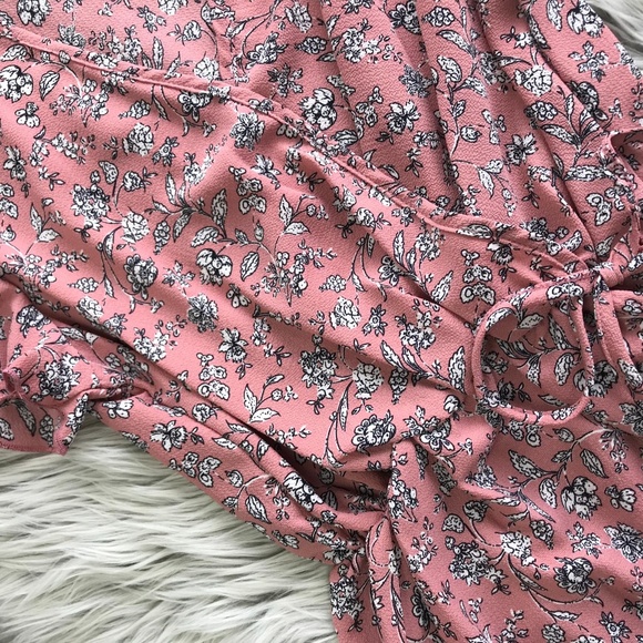 Floral Peplum Blouse Design Top Mauve MSRP- $88 - Picture 6 of 8